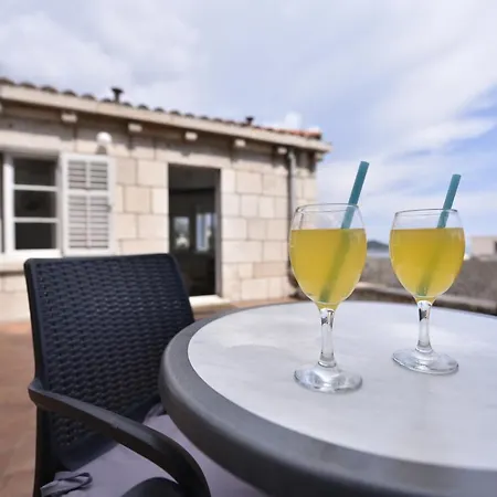 Apartament The Dream On